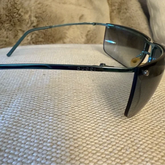 GUCCI | Vintage 90’s Sunglasses Black Teal in Amazing Condition with case - Picture 8 of 10